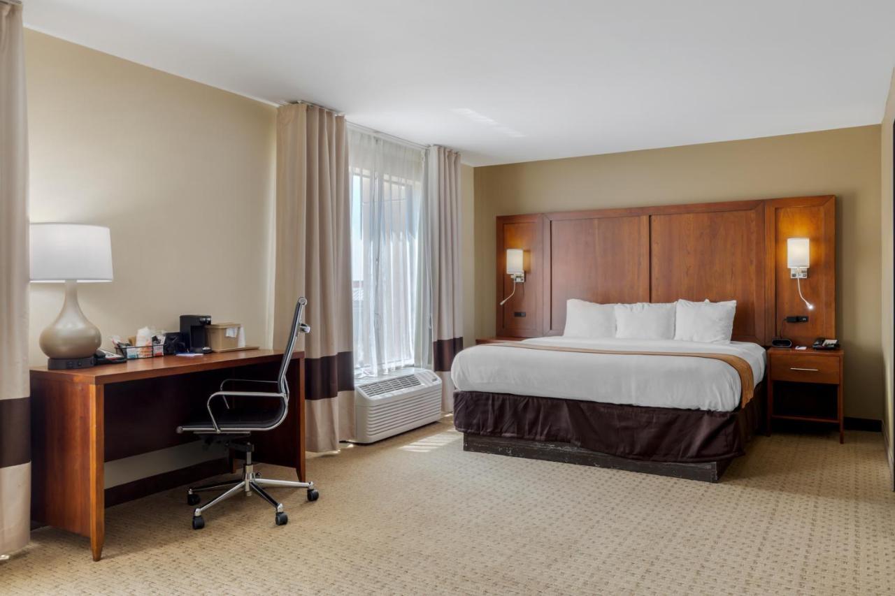 Comfort Suites Pflugerville - Austin North Екстериор снимка